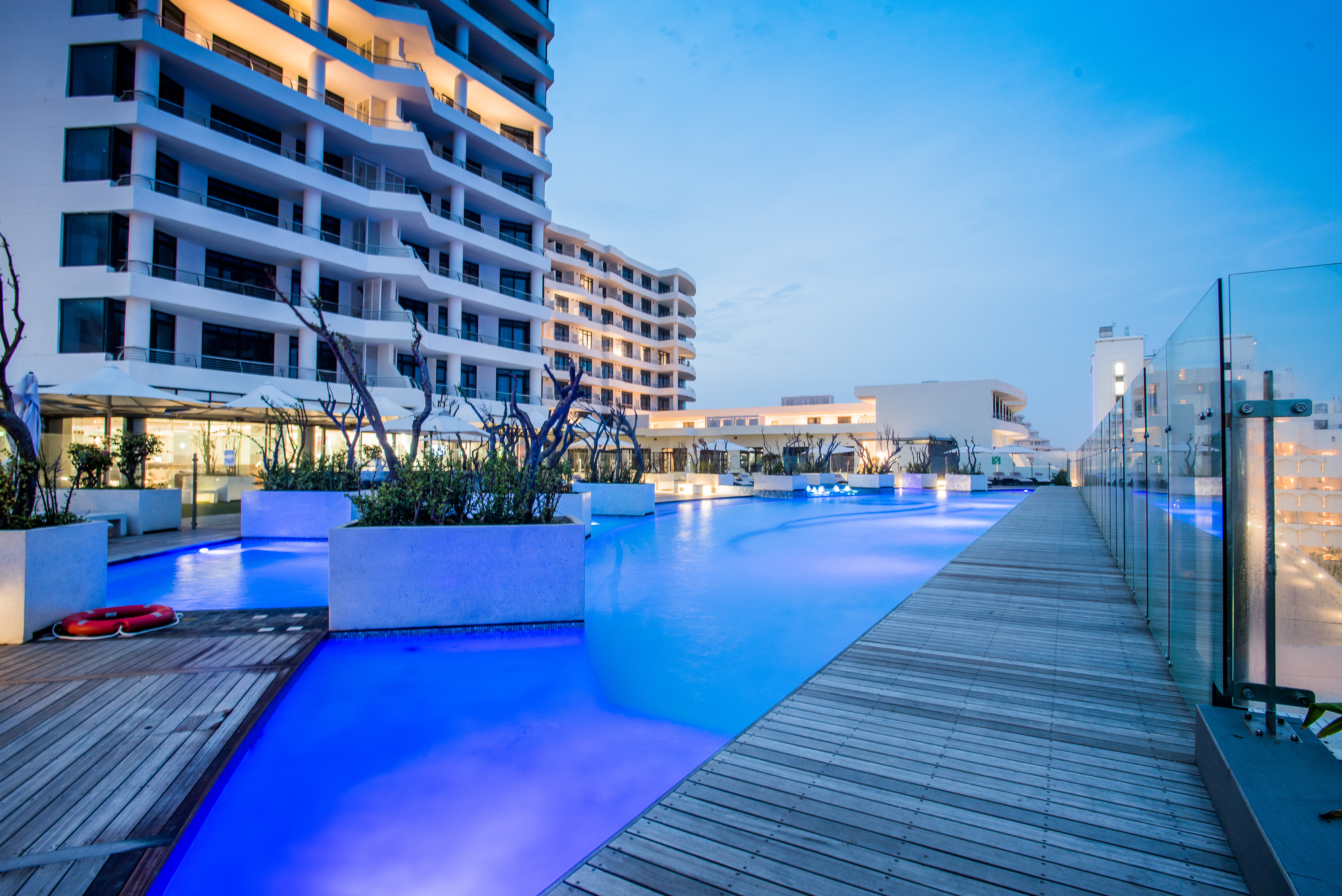 The Pearls of Umhlanga 44/50