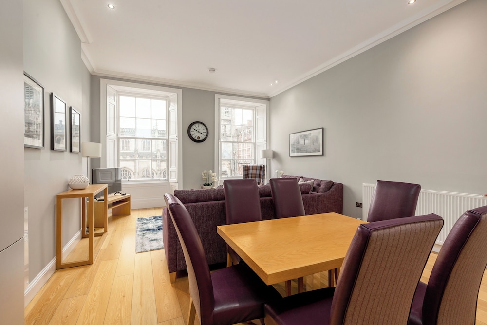 Destiny Scotland - Princes St Residence 35/50