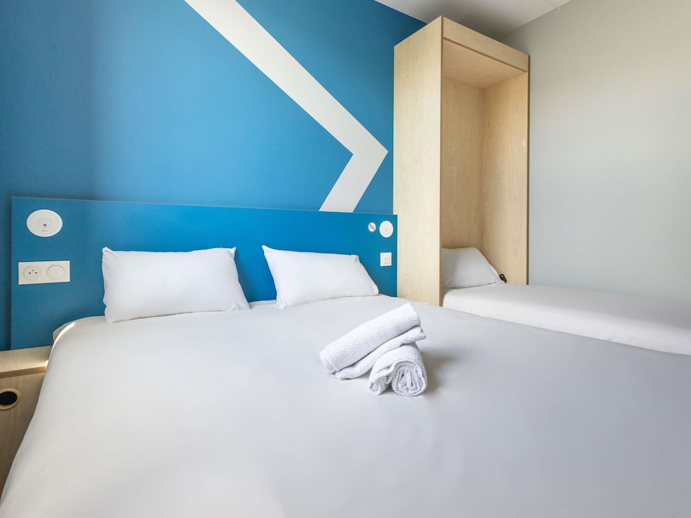 Ibis Budget Nanterre La Defense 16/52