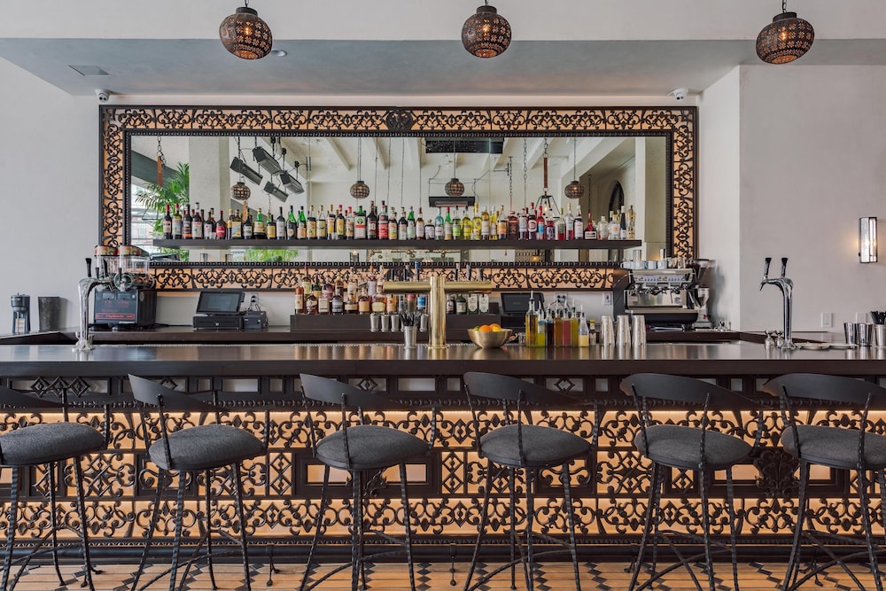 Hotel Figueroa - Unbound Collection By Hyatt 40/50