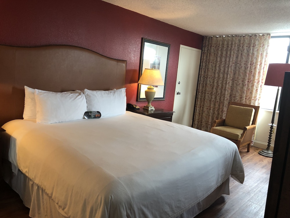 Magnolia Hotel, BW Signature Collection 8/31