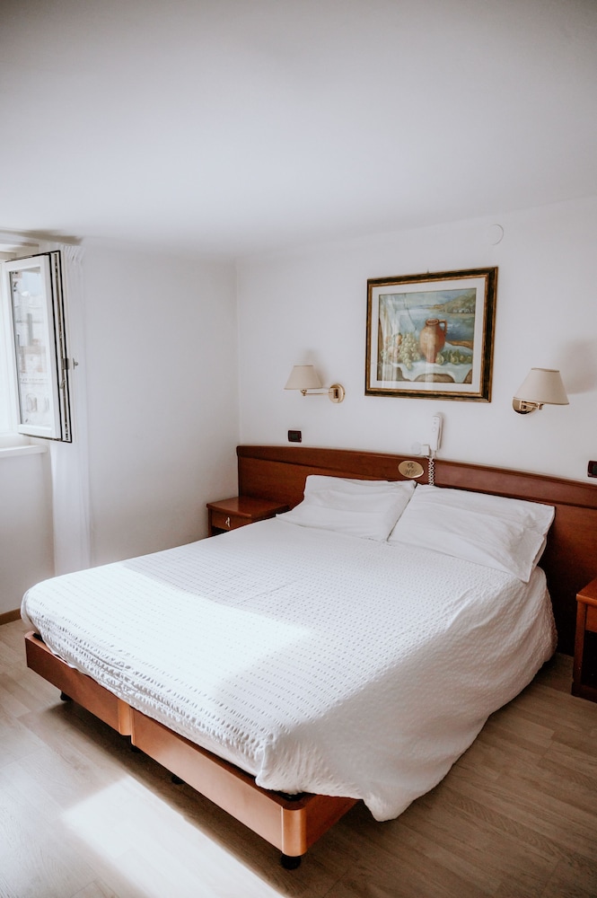 Hotel Garni Venezia 15/50