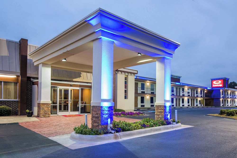 Econo Lodge Selma - Smithfield 2/25