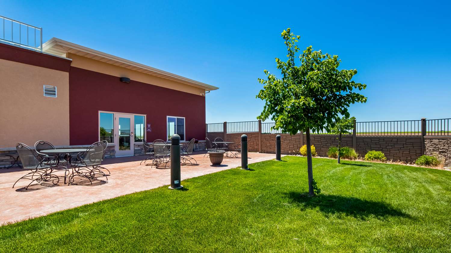 Best Western Plus Carousel Inn & Suites 13/13