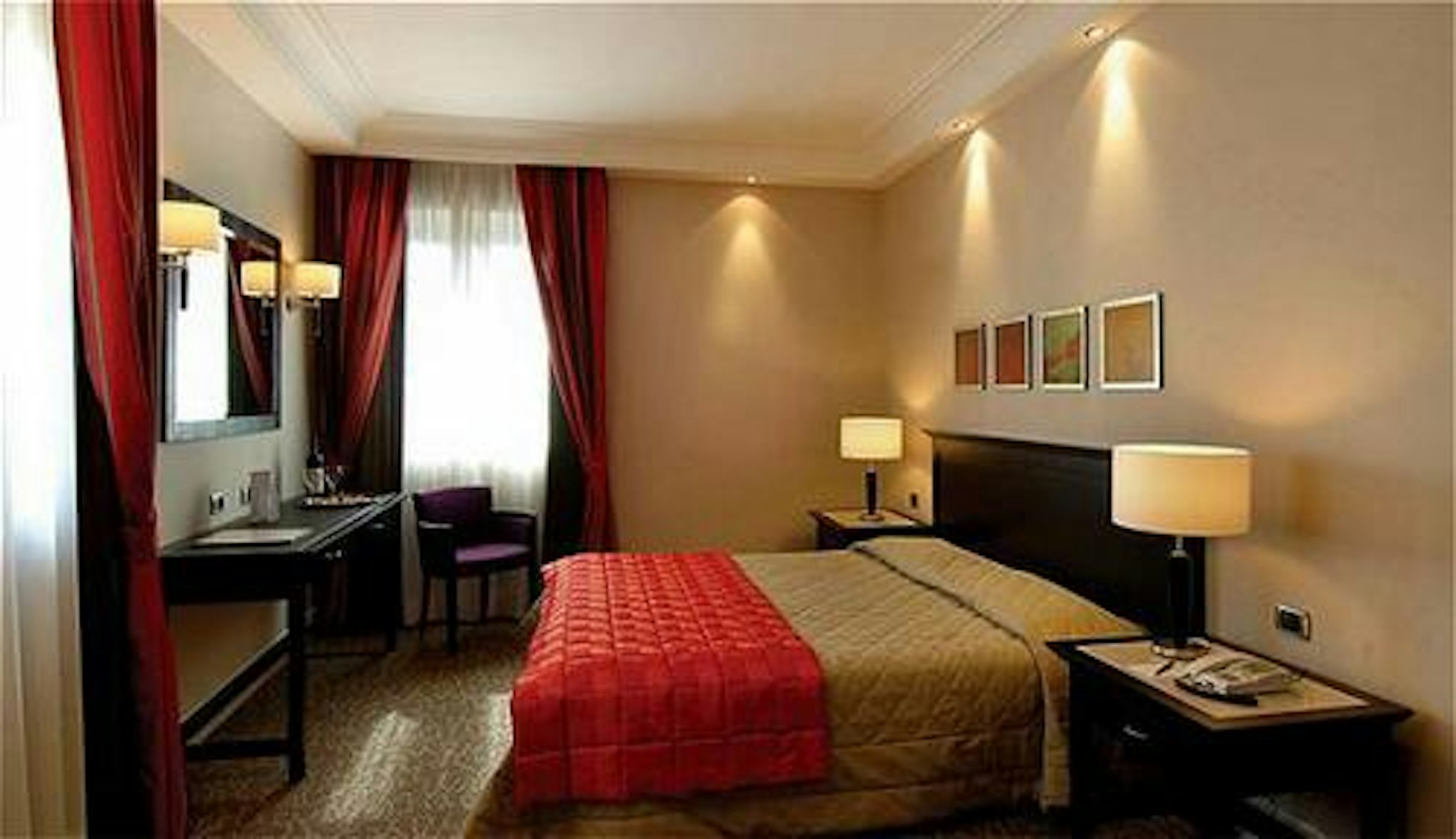 Regina Margherita Hotel 21/56