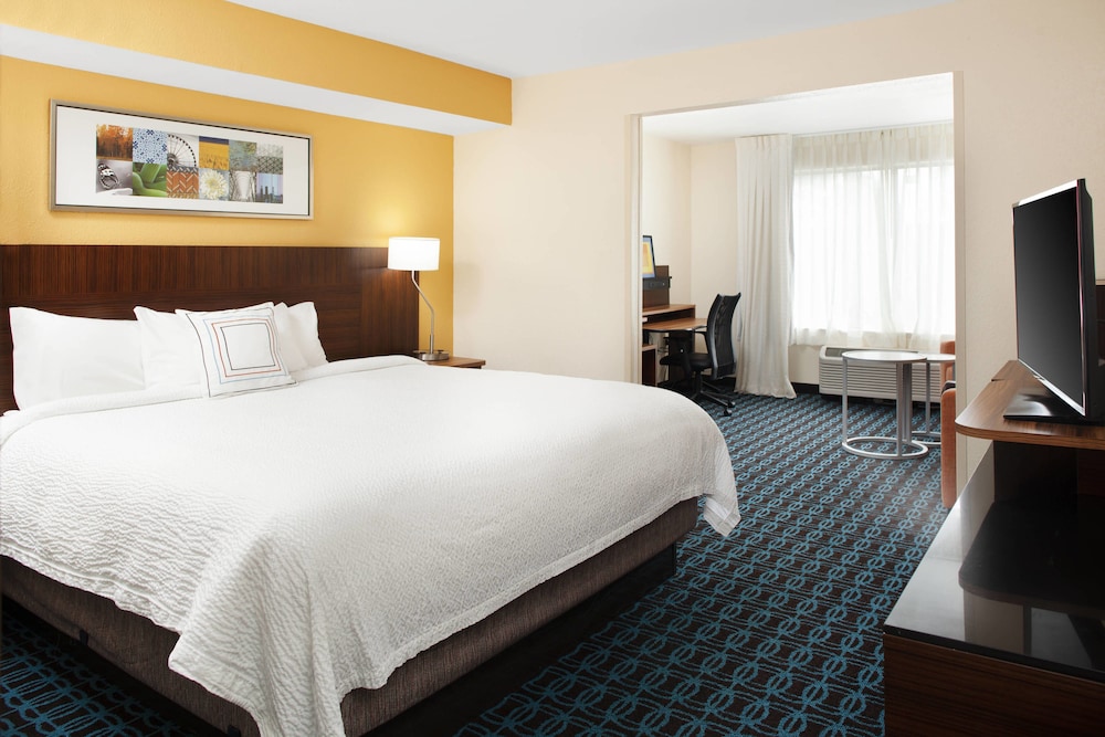 Spark by Hilton Macon North, GA 26/53