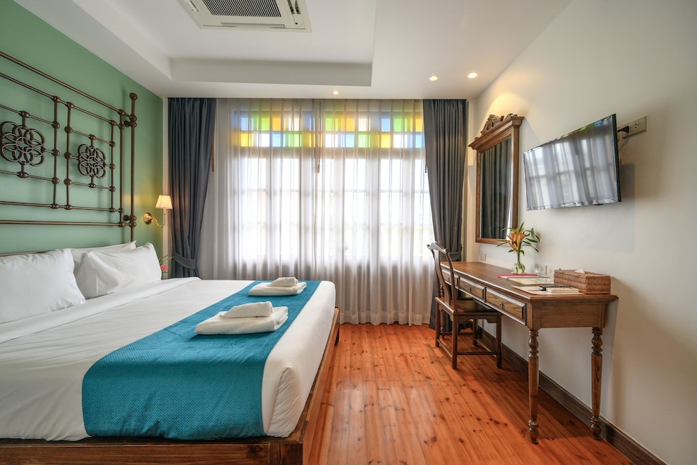 WOO Gallery & Boutique hotel 15/42