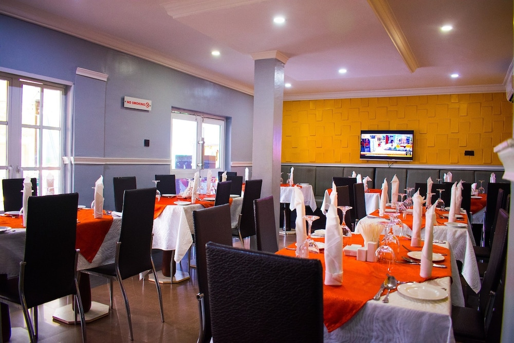Esporta Suites 34/50