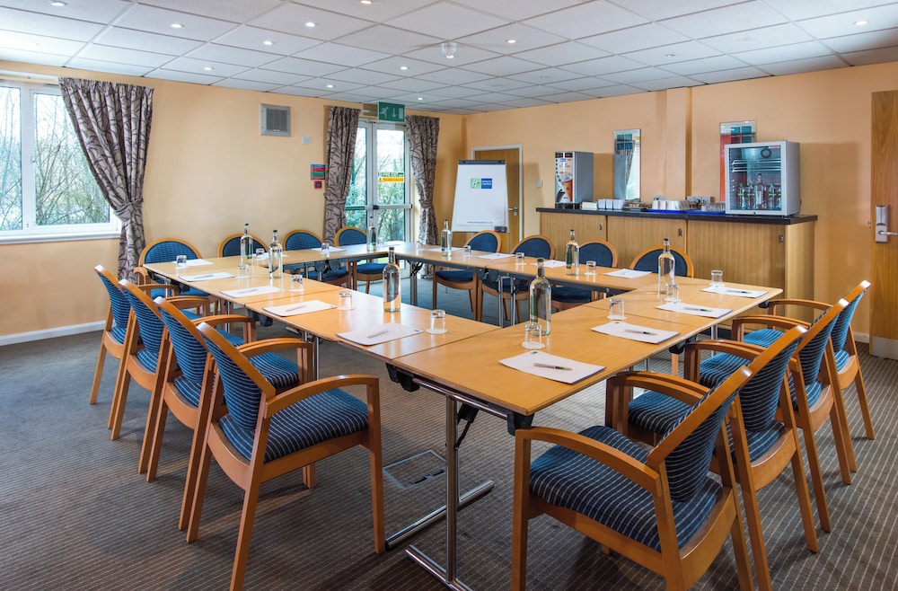 Holiday Inn Express Southampton West 49/64