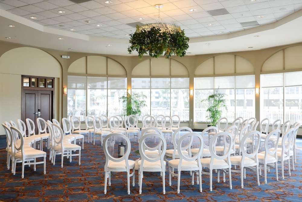 Hotel Tampa Riverwalk 42/55