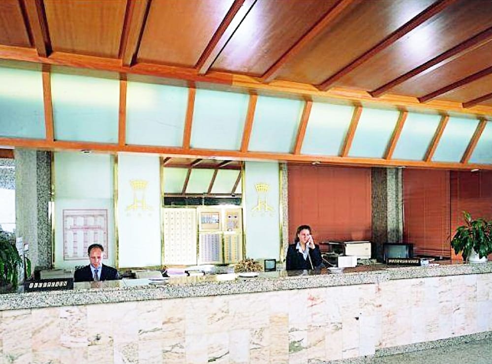 Hotel ELE Acueducto 10/57