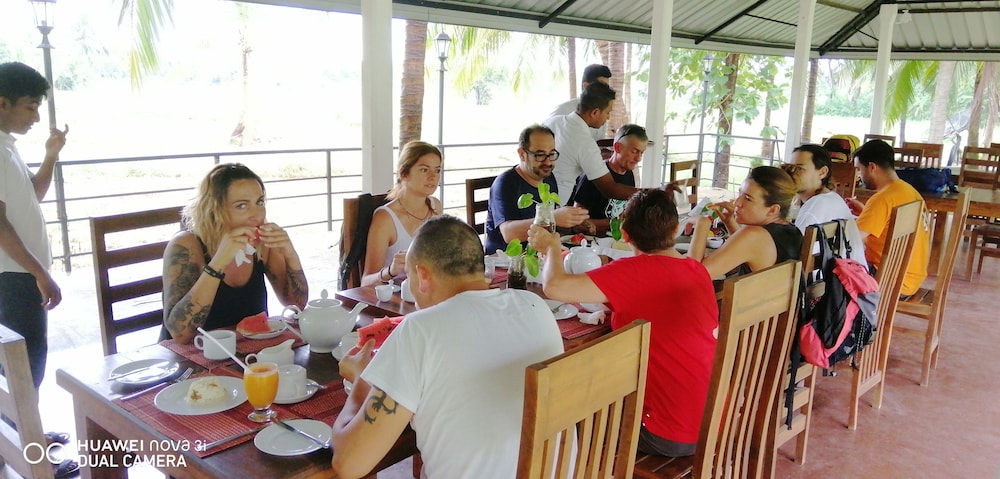 Rajarata Lodge 25/50