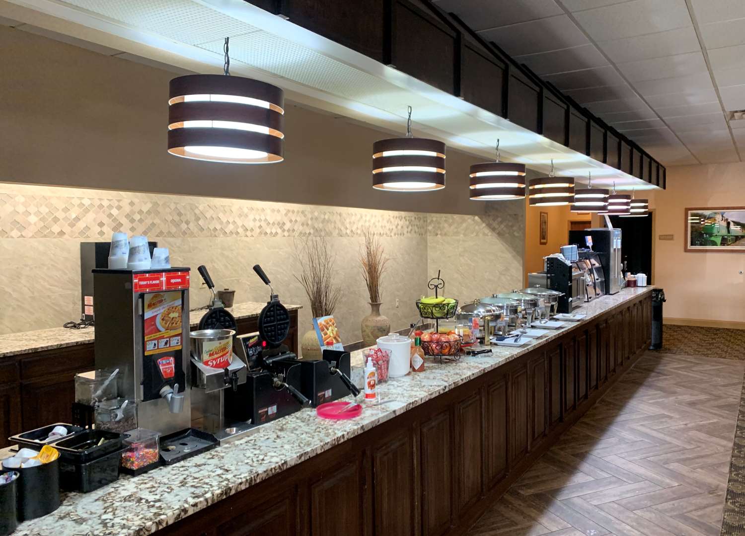 Best Western Crossroads Of The Bluffs 2/12
