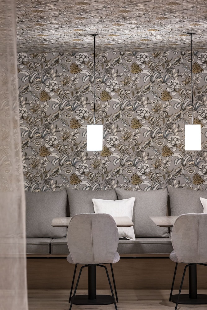 HOTEL & SPA Goldene Rose 42/50
