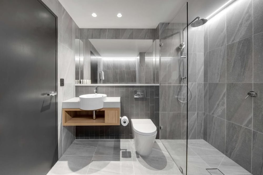 Vibe Hotel Hobart 59/64