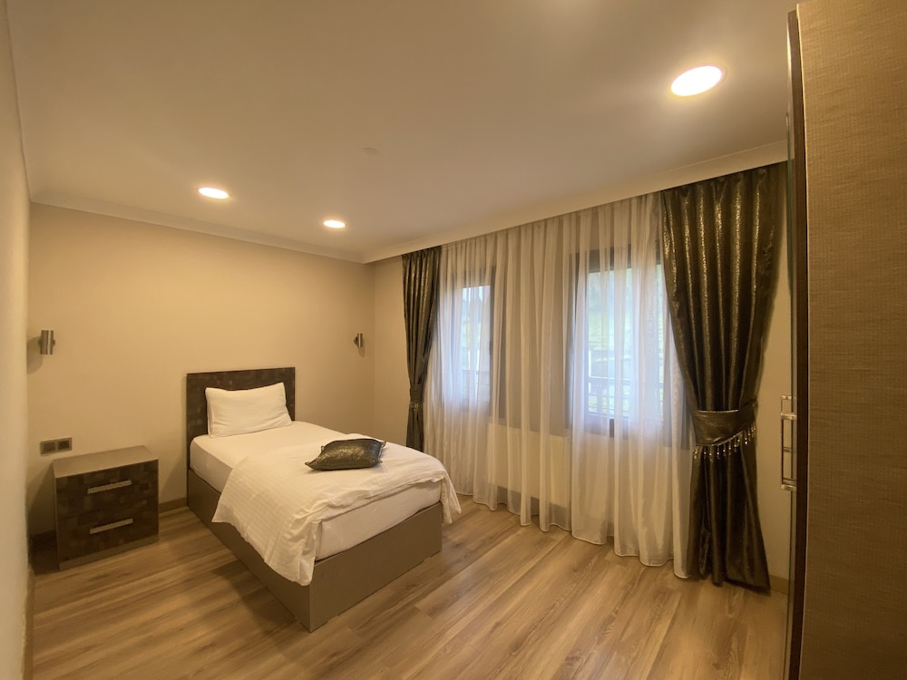 Caykent Suites Deluxe Hotel 14/50