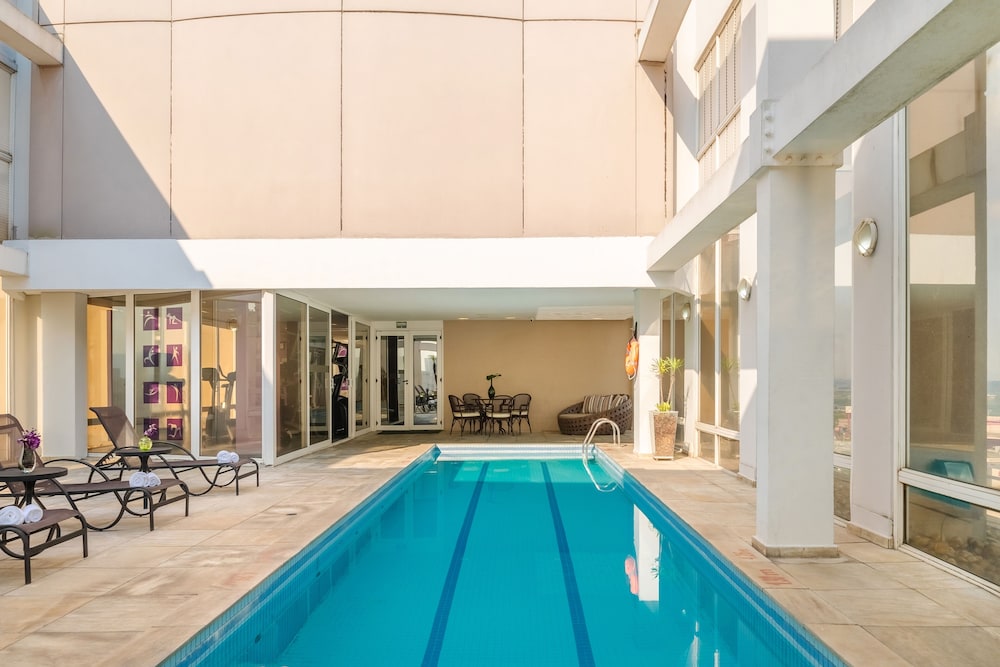 Mercure Guarulhos Aeroporto Hotel 35/75