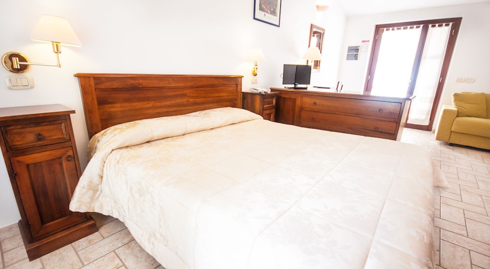 Villaggio Albergo Le Macerine 19/46