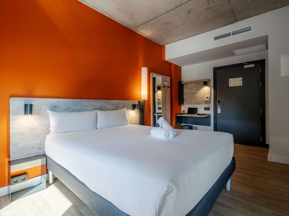 ibis budget Madrid Aeropuerto 24/58