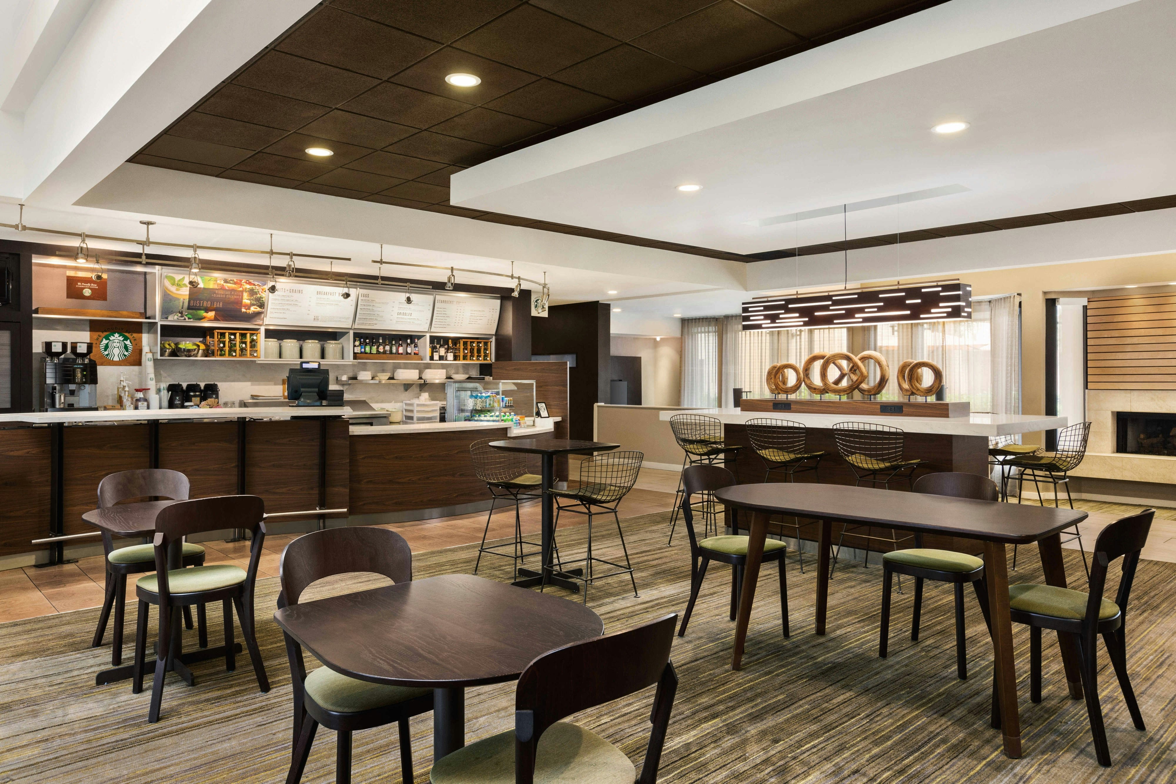 Courtyard by Marriott Fort Myers Cape Coral 13/23