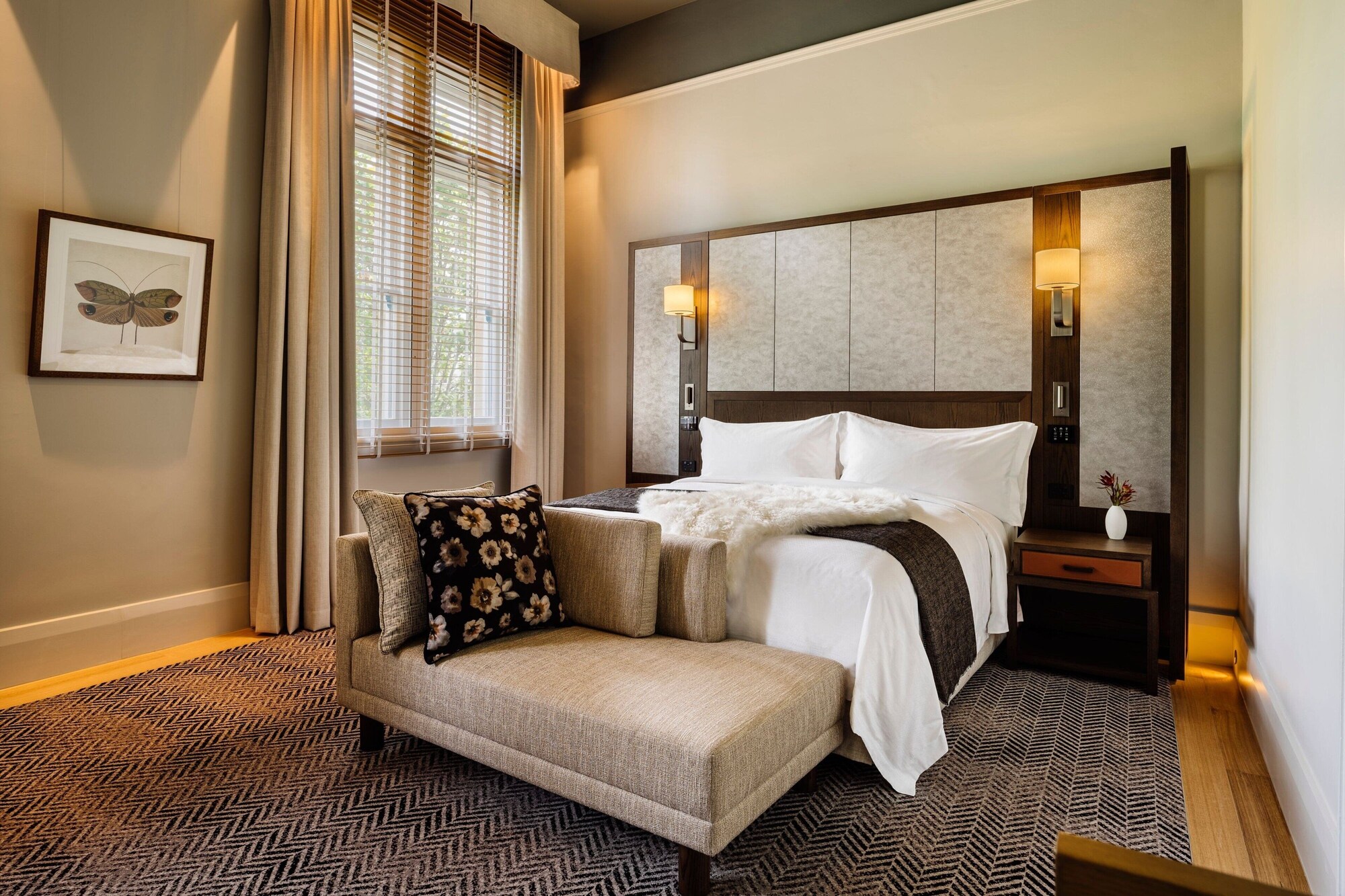 Heritage, King Bed