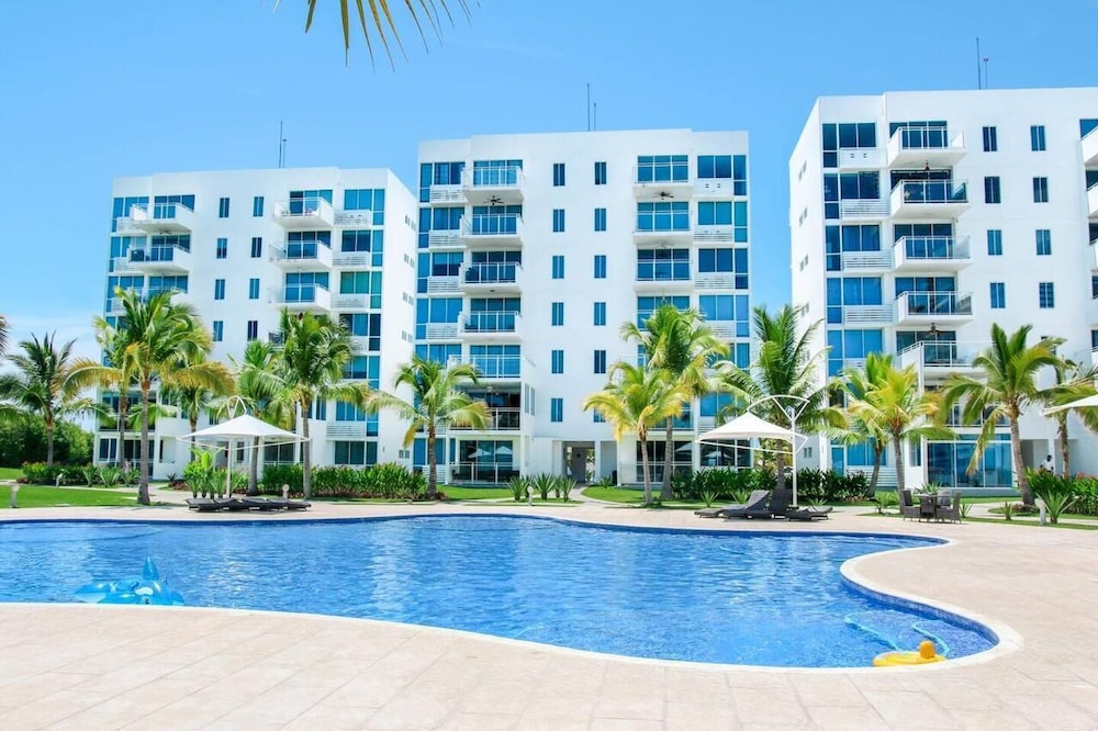 Playa Blanca Vacation Inc 14/18