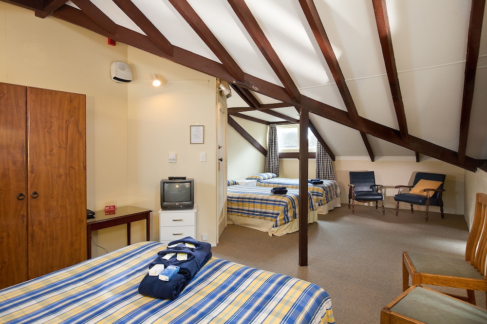 Larnach Lodge 22/38