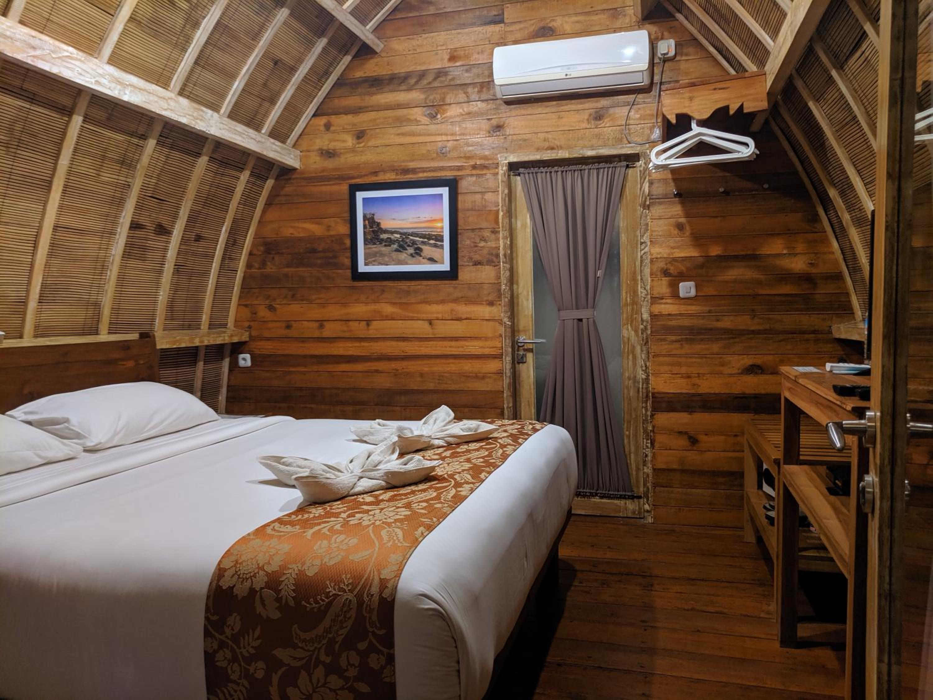 Room, Double Bed