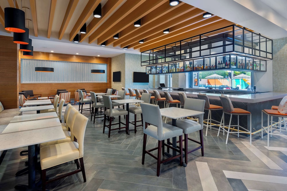 Hyatt House Tampa Airport Westshore 22/43