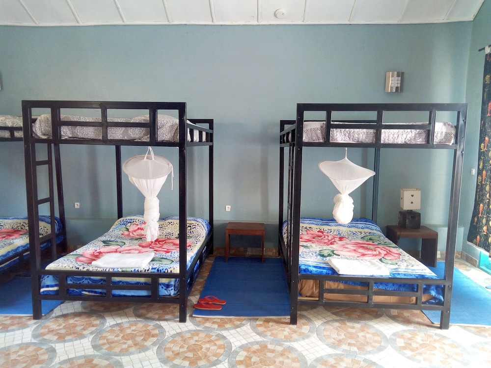 Palm Garden Lodge 8/31