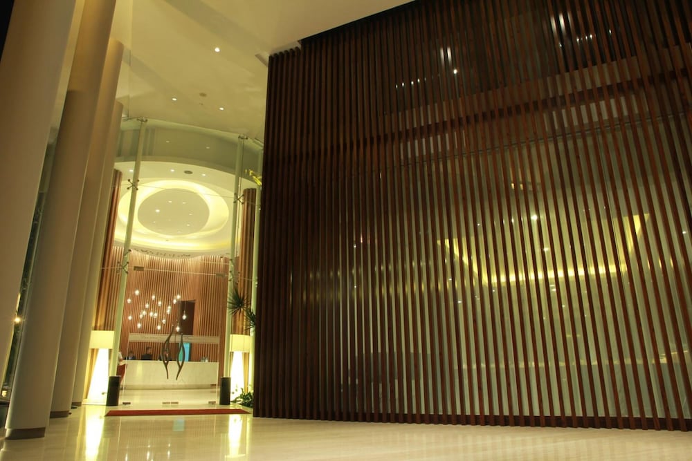 SOLL MARINA HOTEL SERPONG 8/64