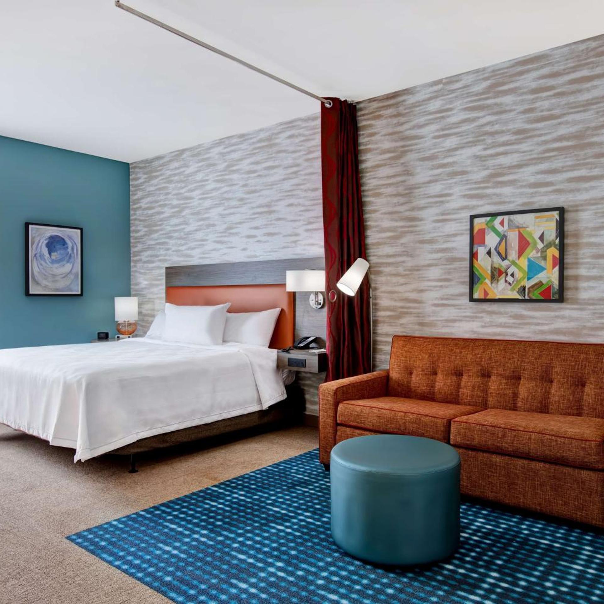 STUDIO, SUITE, KING BED, ACCESSIBLE