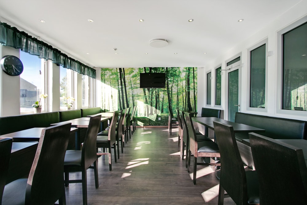 Brunnby Hotel 38/54