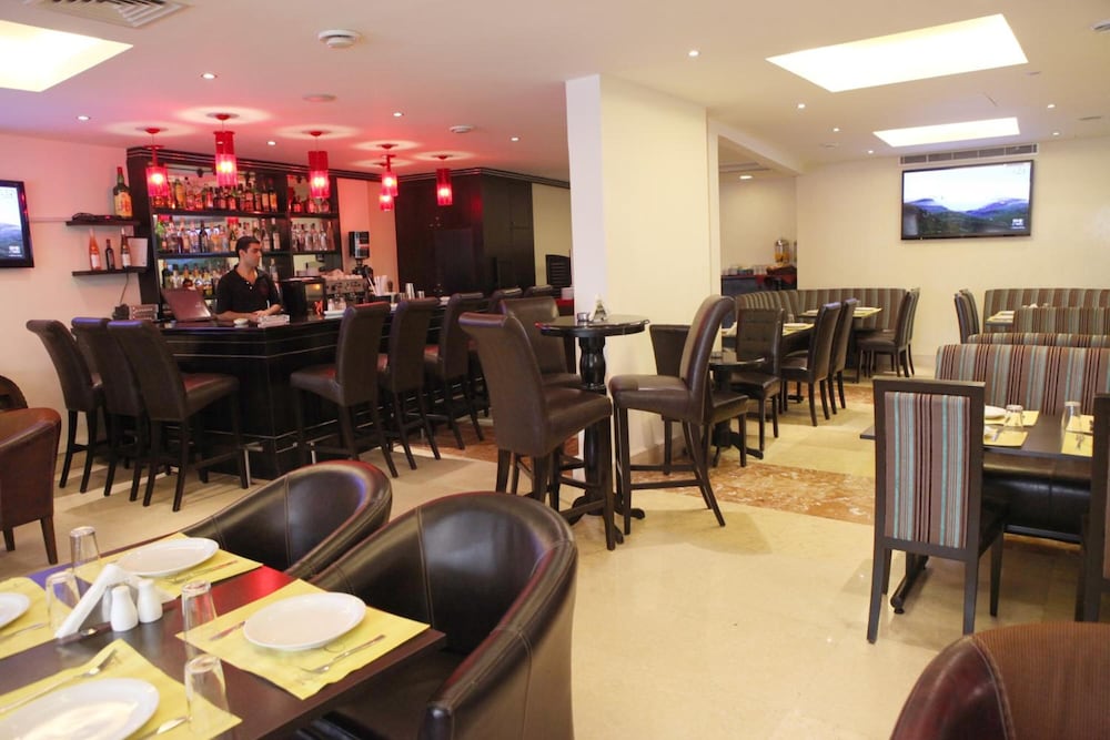 Mozart Hotel Beirut 33/39