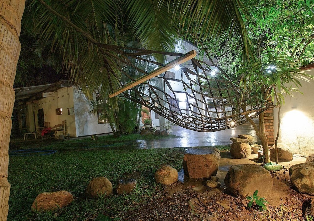 Aura City Hostel 12/14