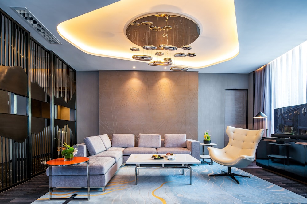 Cachet Boutique Kunming Artime 35/50