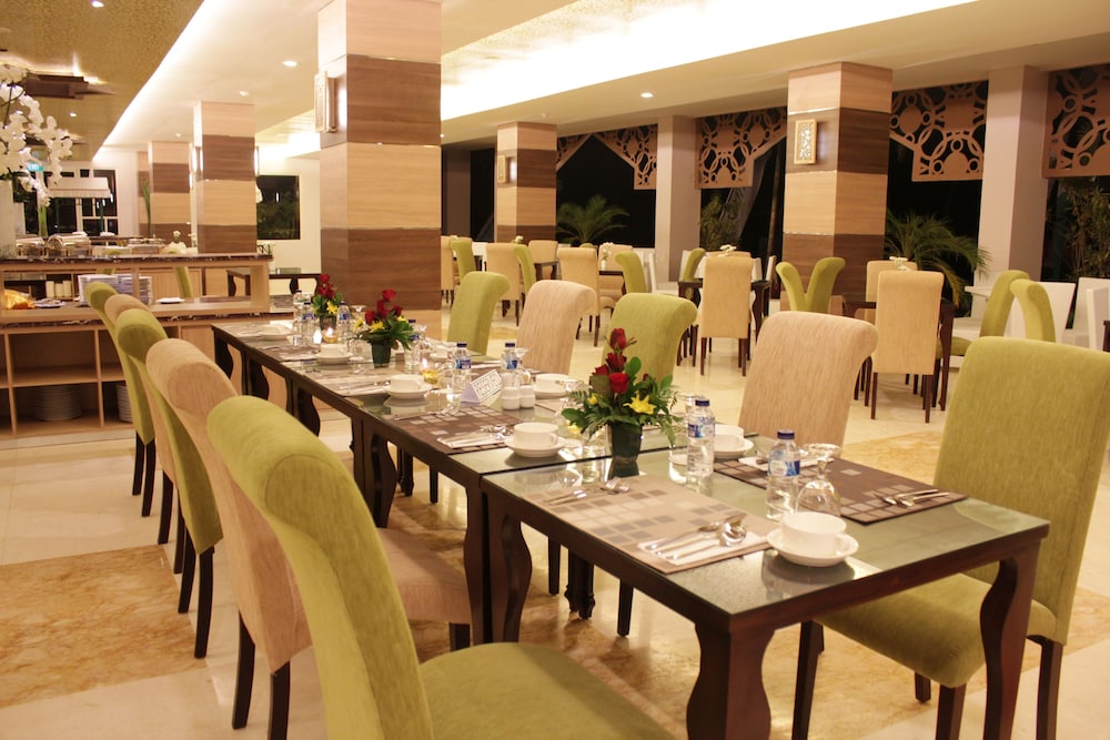 Lorin Syariah Hotel Solo 28/46