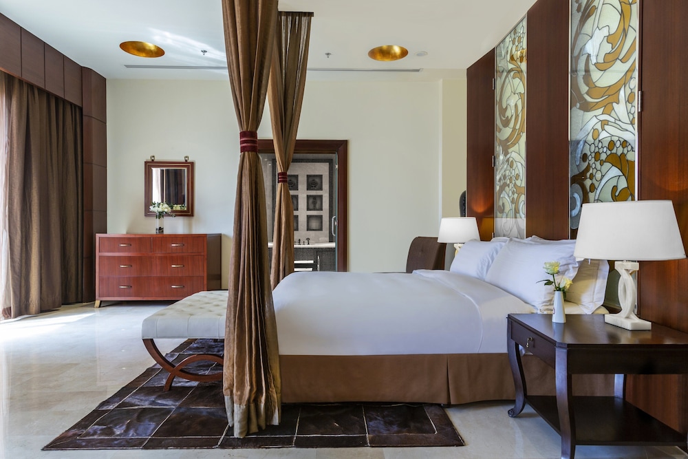 كراون بلازا الخبر(Crowne Plaza Al Khobar) 32/81