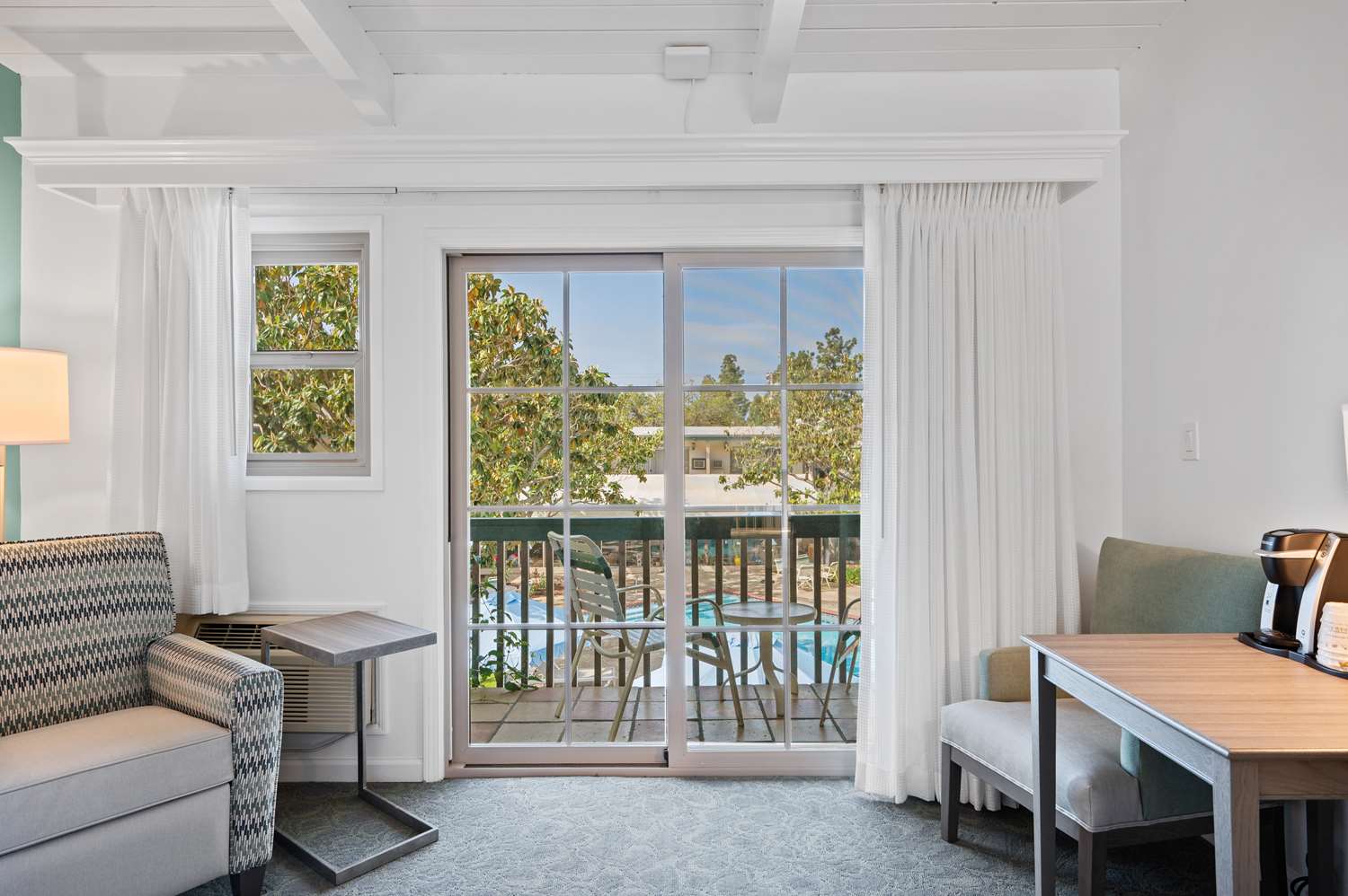 Best Western Plus Santa Barbara 37/41