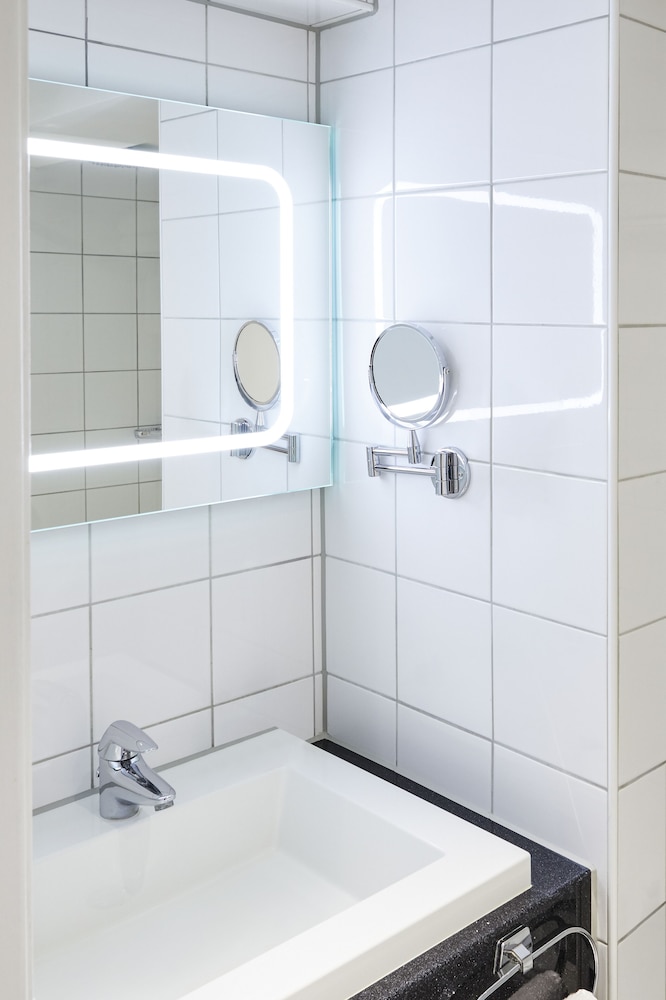 The Harlow Hotel By Accorhotels 4/58