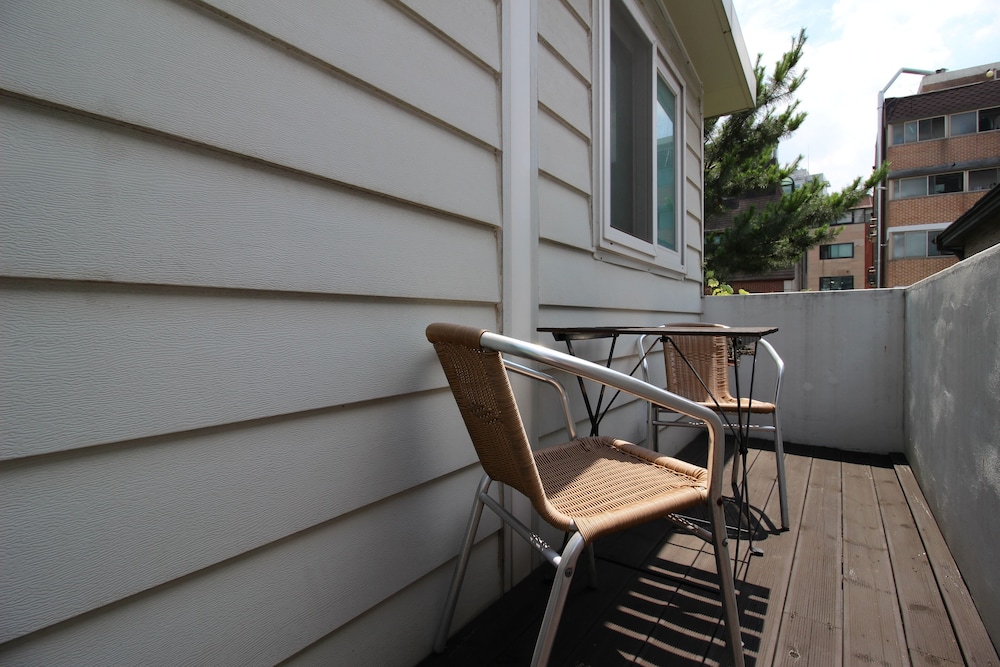 Bunk Guest House - Hostel 3/72