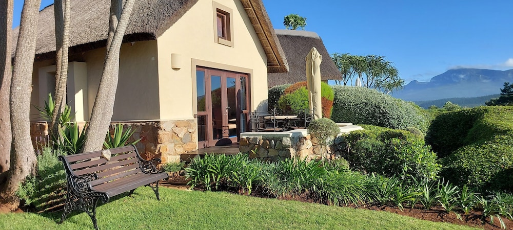 Paradise Cove Country House 37/47