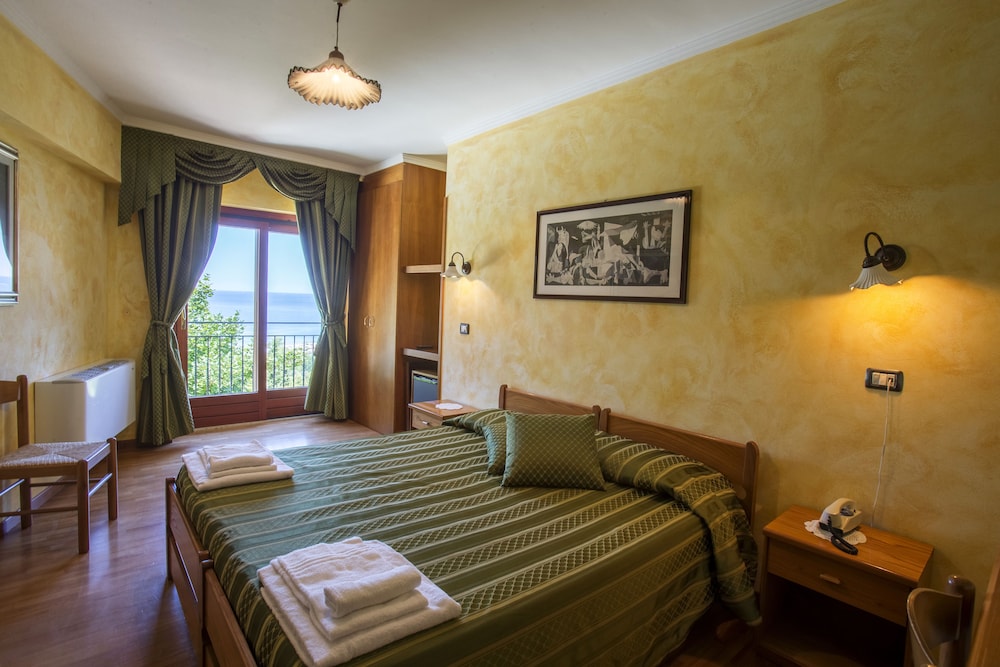 Hotel Internazionale 36/64