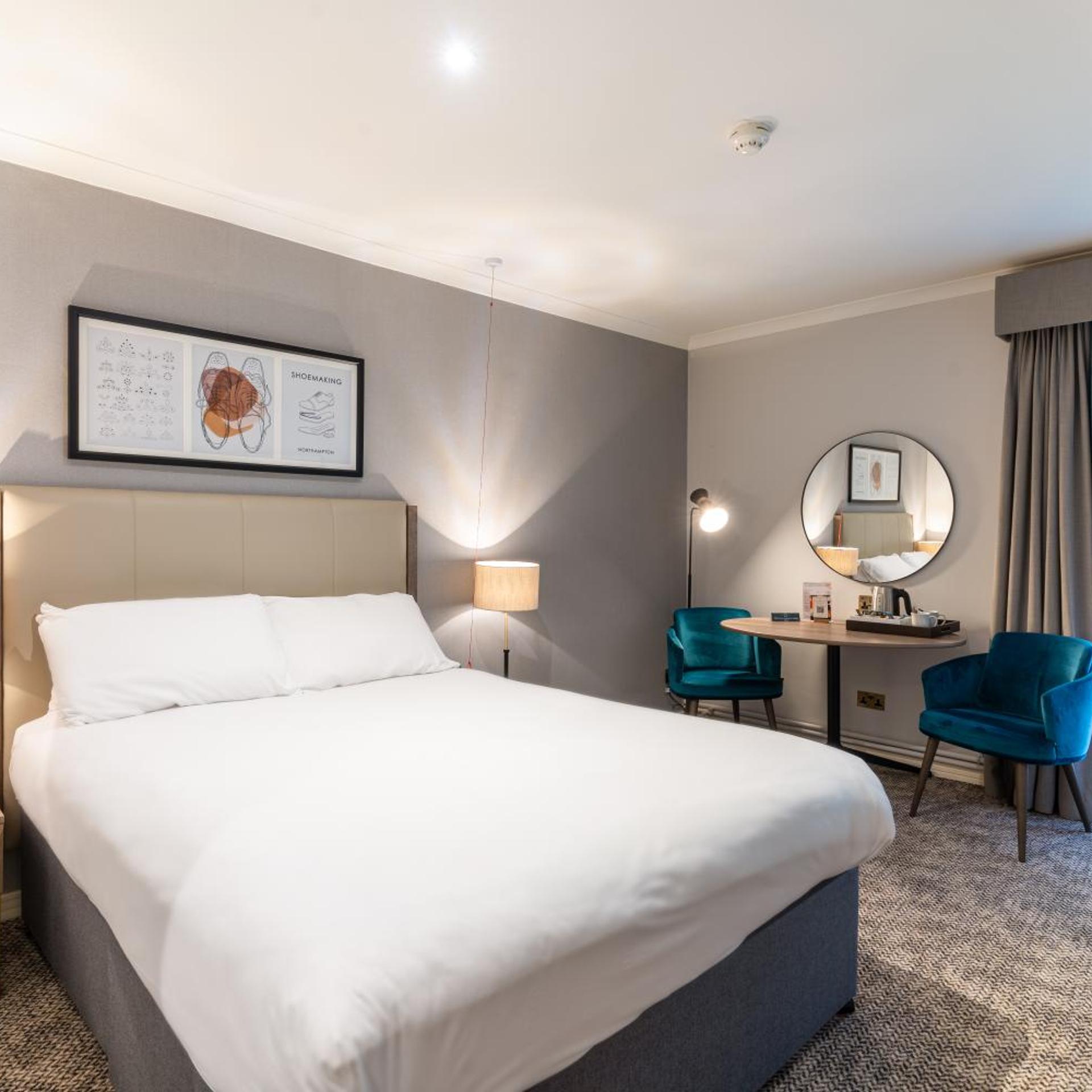 Room, Double Bed