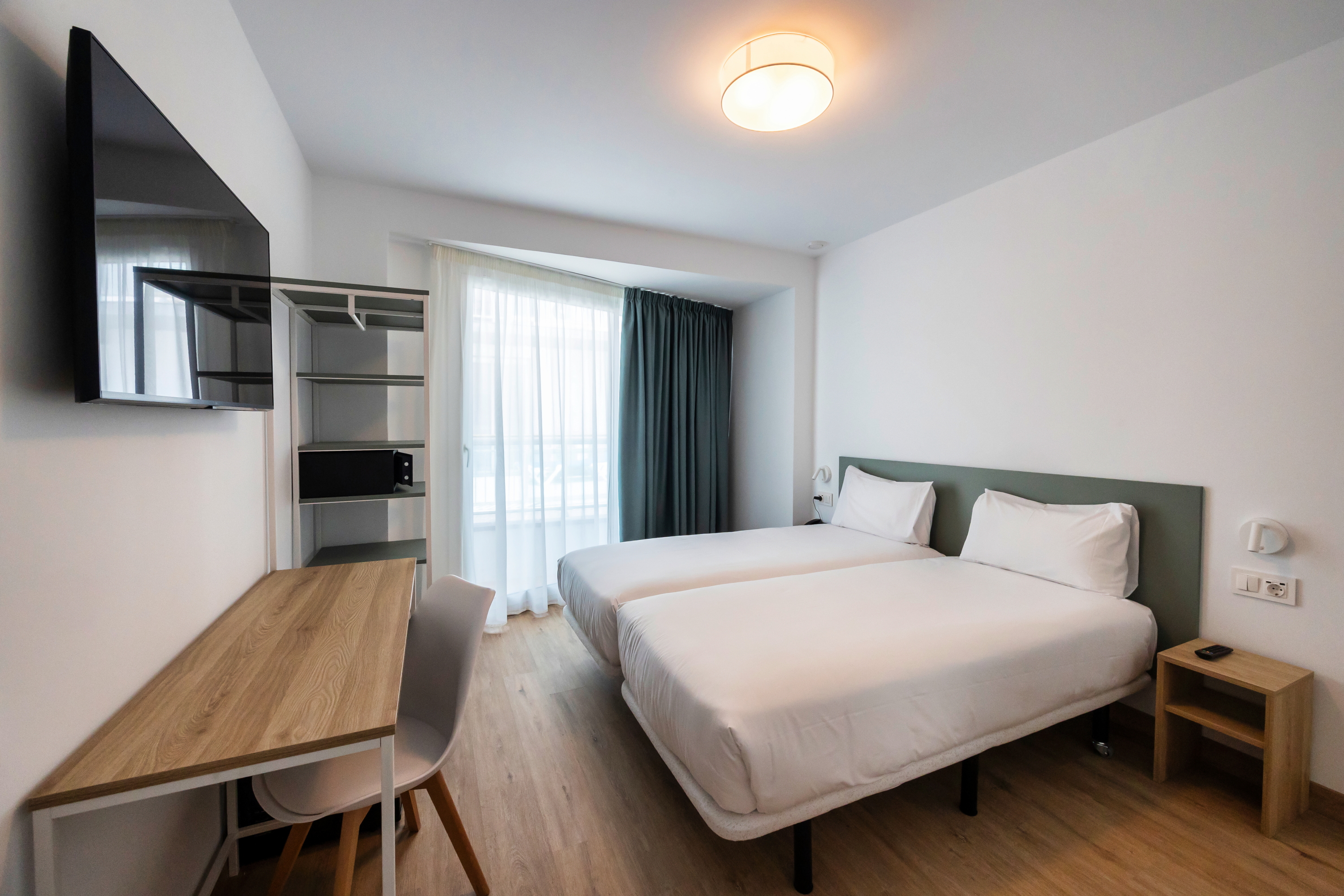 Hotel Calella by Beatriz Hoteles 7/40