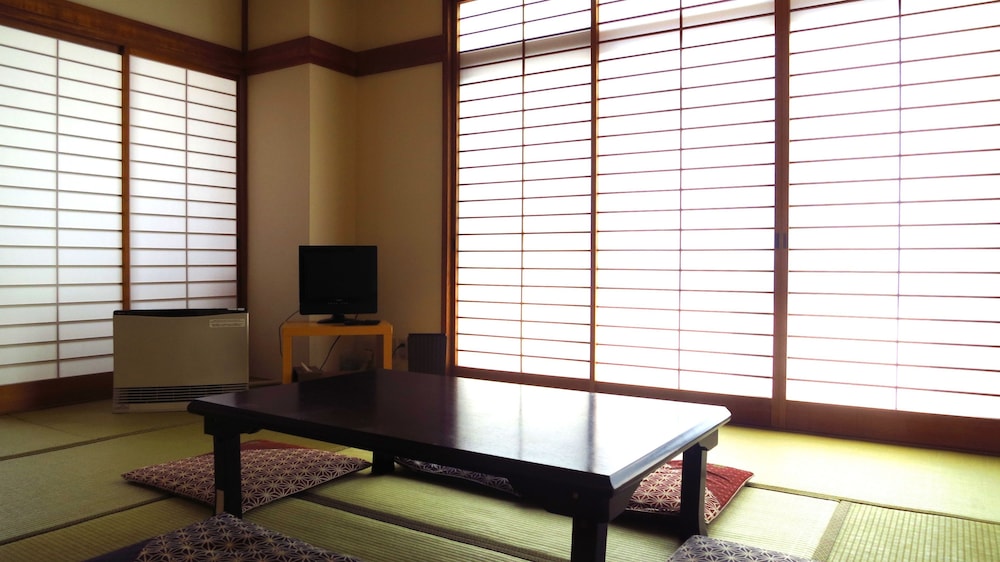 K S House Mt Fuji 44/68