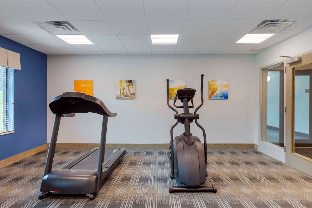Comfort Inn & Suites East Ellijay, GA 20/41