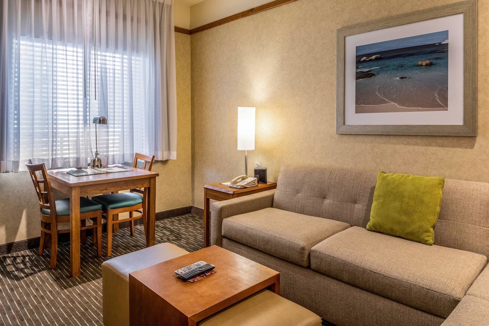 Quality Suites Downtown San Luis Obispo CA 20/58