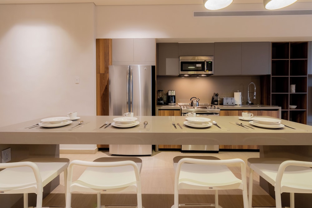 The Paraiso Residences at Marina Cabo 37/55