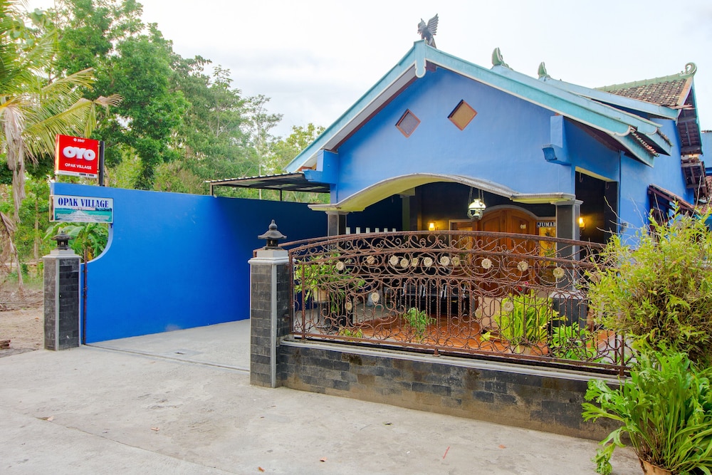 OYO 2047 Opak Village Bed and Breakfast 20/26